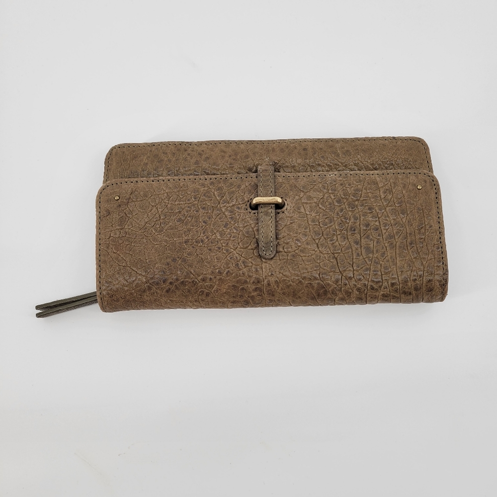 Anthro Pilcro and the letterpress leather wallet